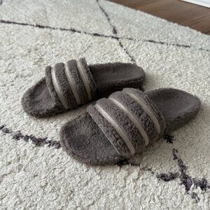 Adidas adilette cozy fuzzy slide grey/purple size 7 men's/size 8 women's